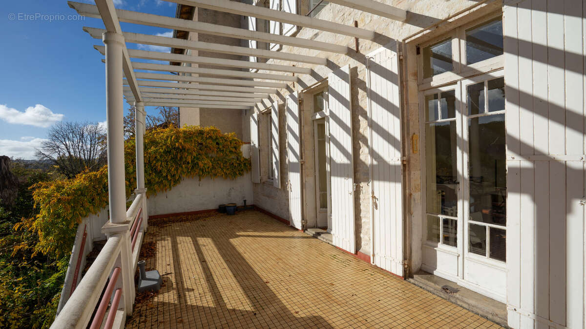 Maison à BAGAT-EN-QUERCY