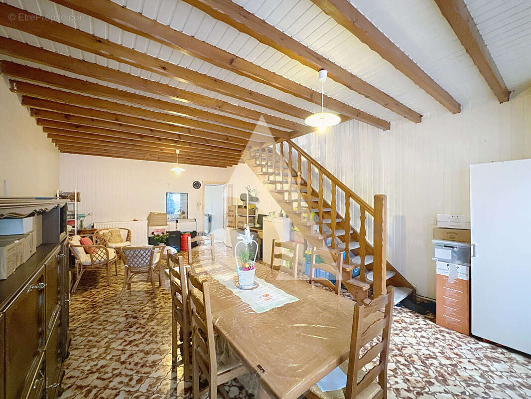 Maison à VIEUX-CONDE