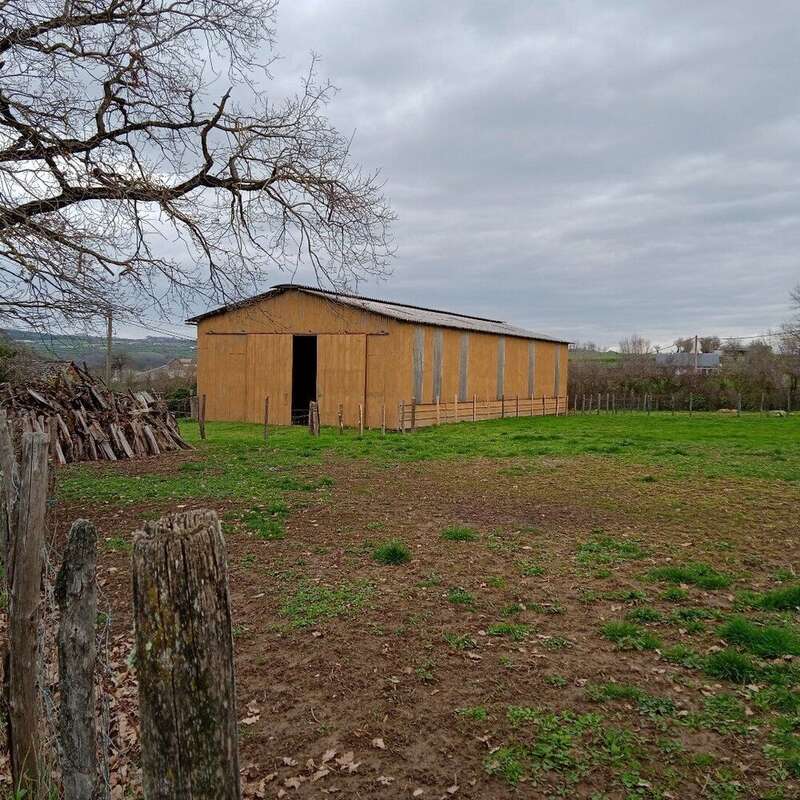 Sauveterre - batiment de 180m² - photo 3