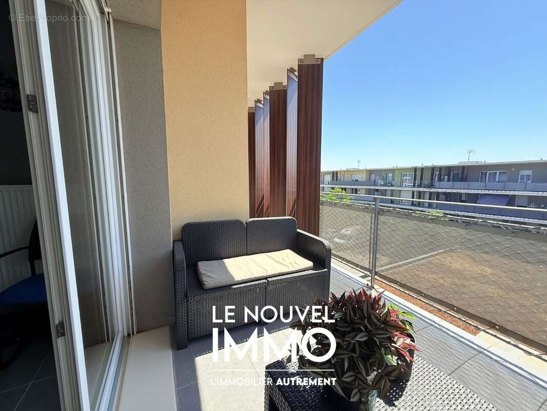 Appartement à CHATEAUNEUF-LES-MARTIGUES
