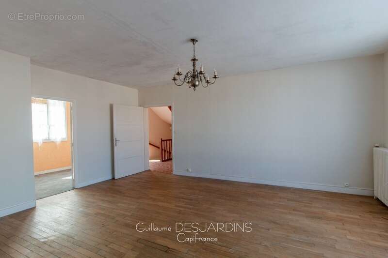 Maison à VIMOUTIERS