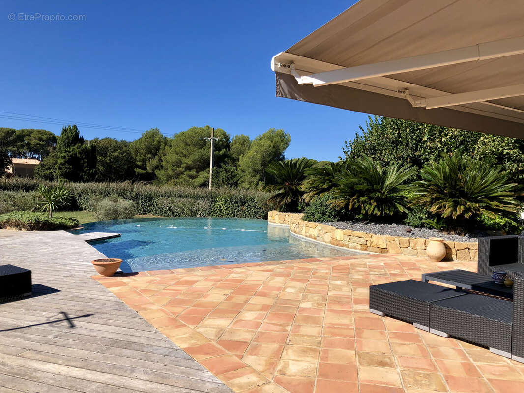 Maison à SIX-FOURS-LES-PLAGES