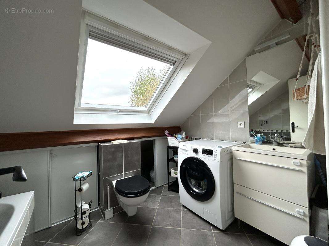 Maison à ROSNY-SUR-SEINE