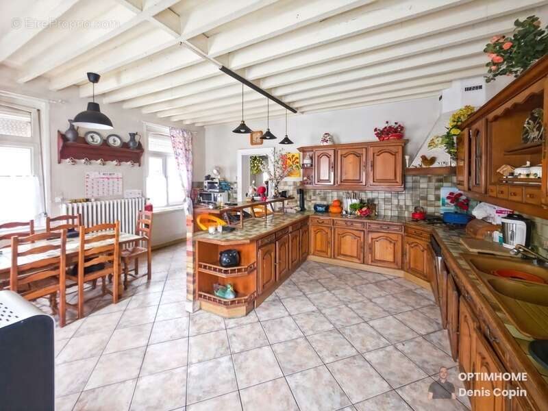 Maison à BETHENCOURT