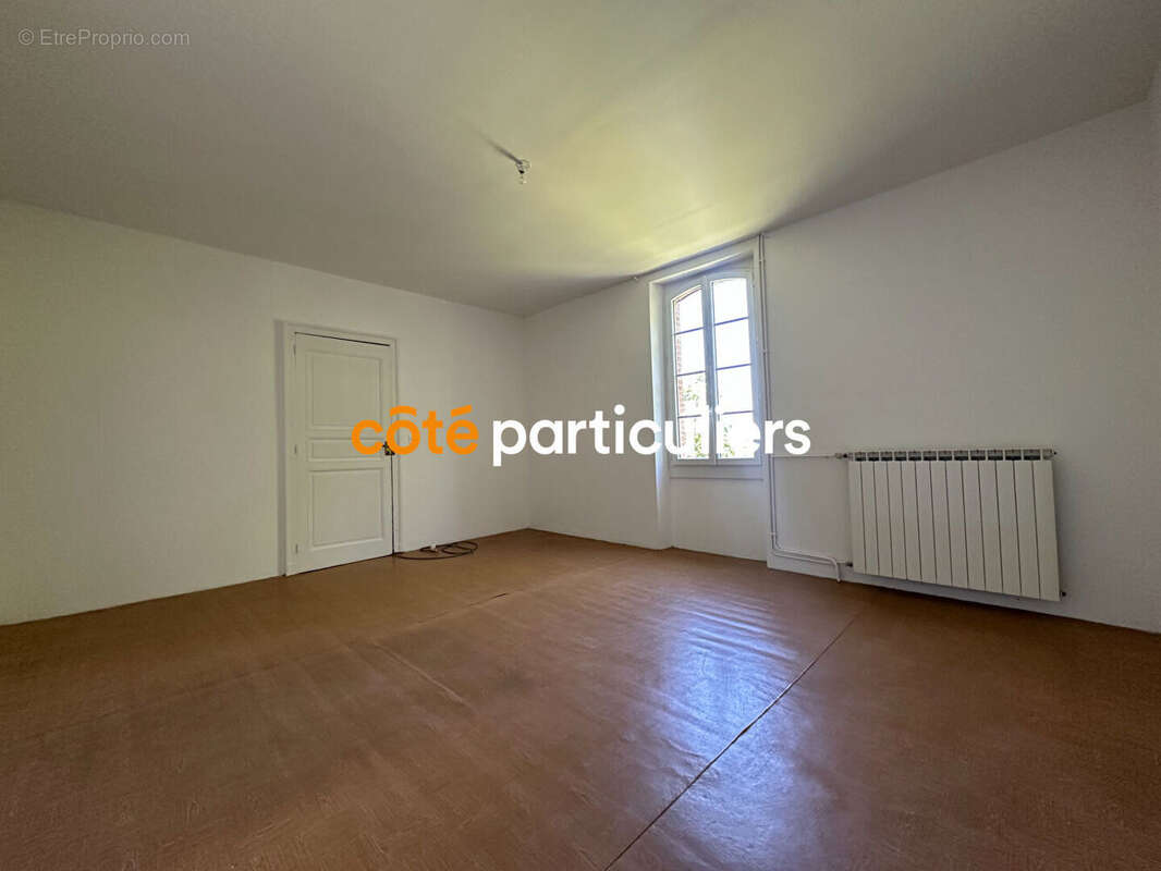 Maison à LABASTIDE-SAINT-GEORGES