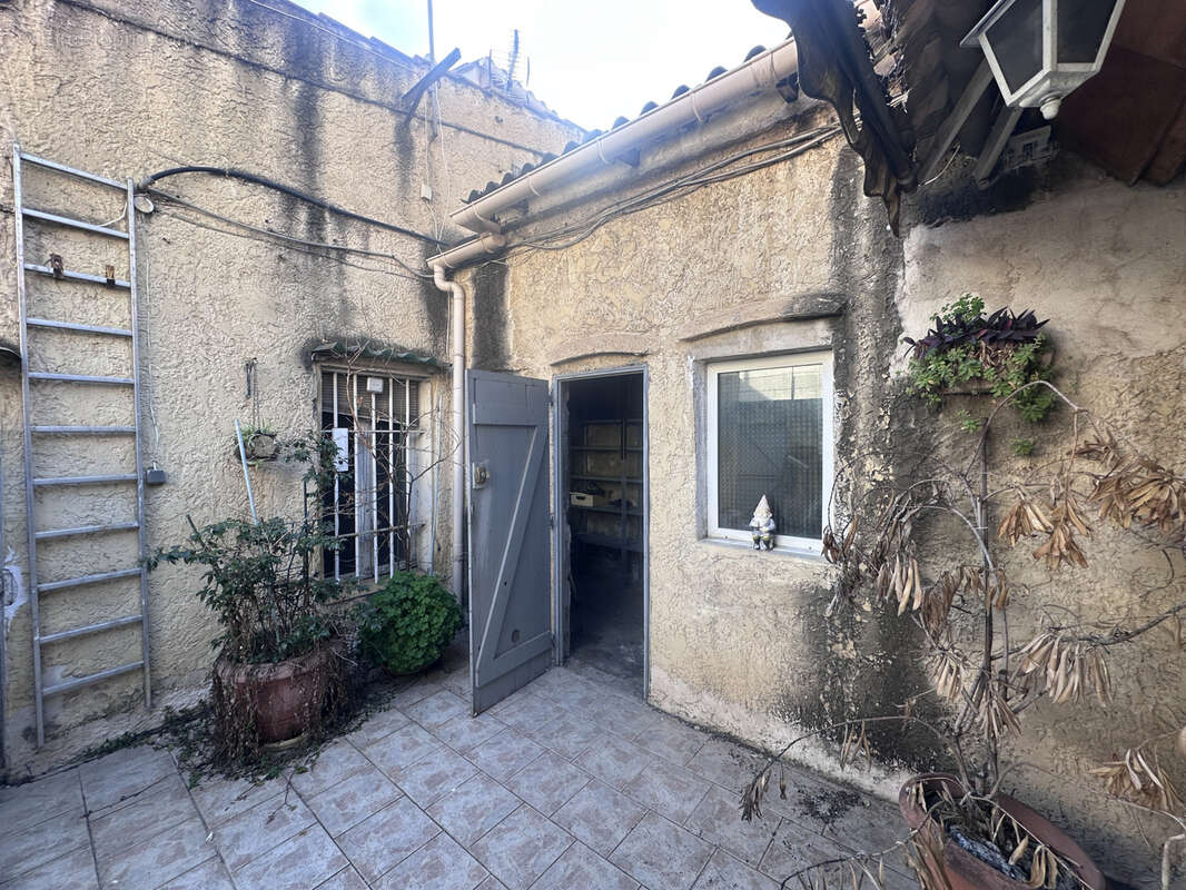 Maison à MARSEILLE-10E