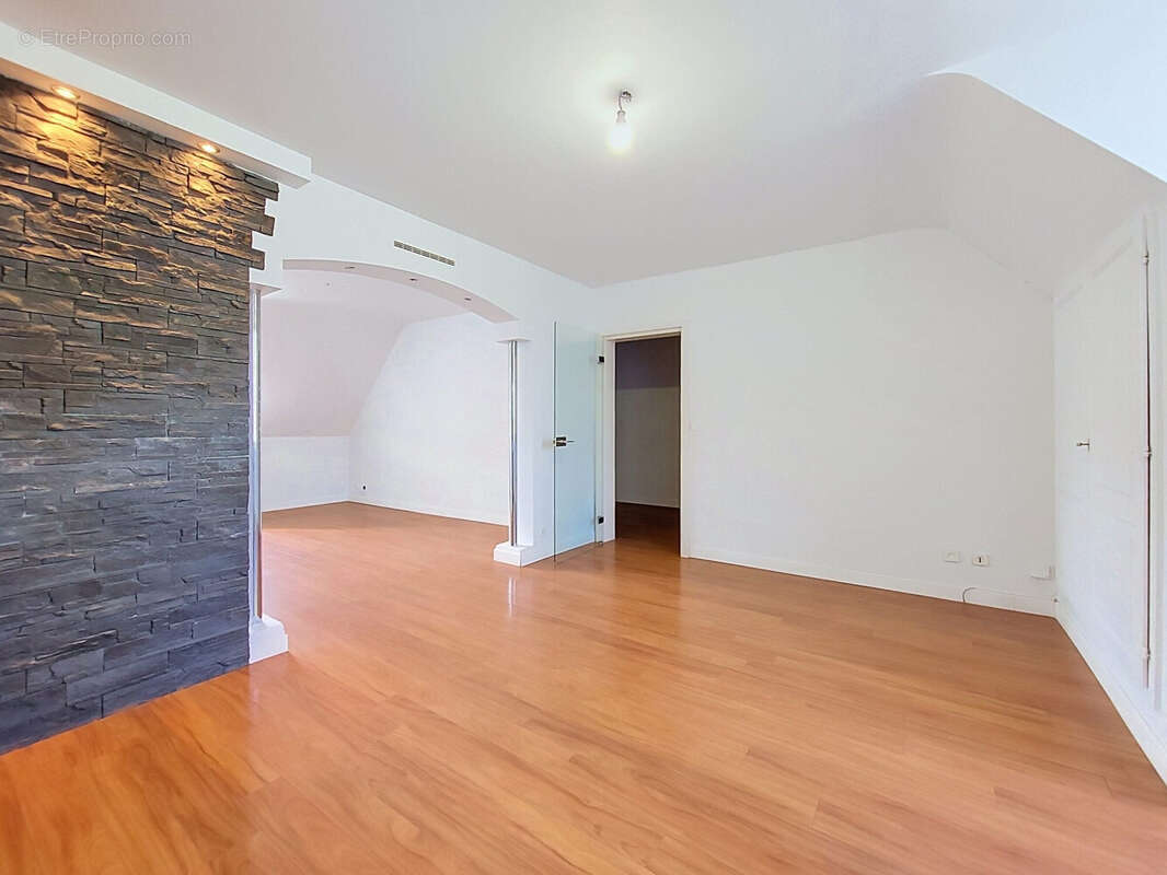 Appartement 101 m² à Oberhausbergen  - photo 6