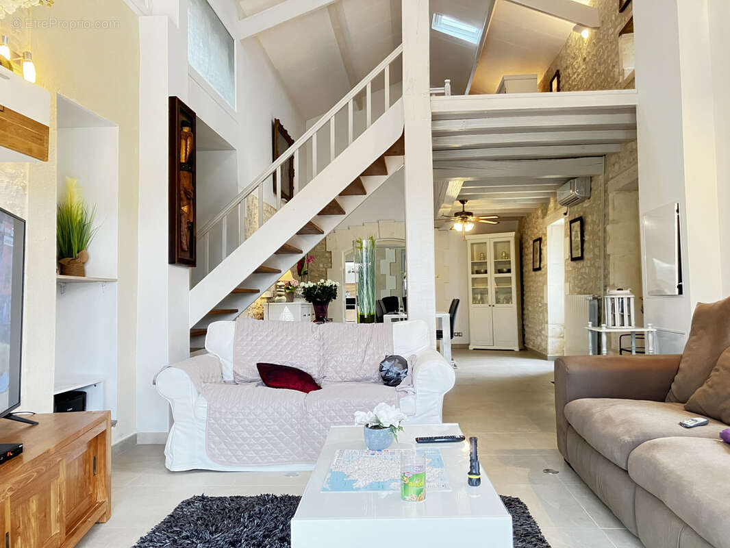 Maison à LIGNIERES-SONNEVILLE