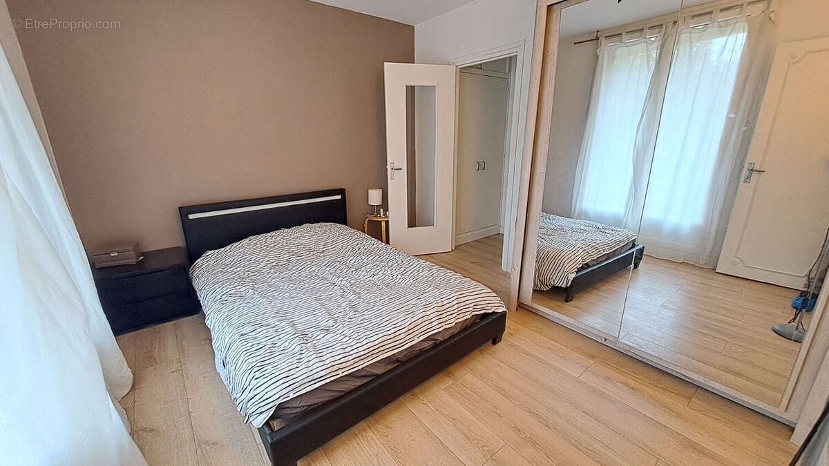 Appartement à CHEVREUSE