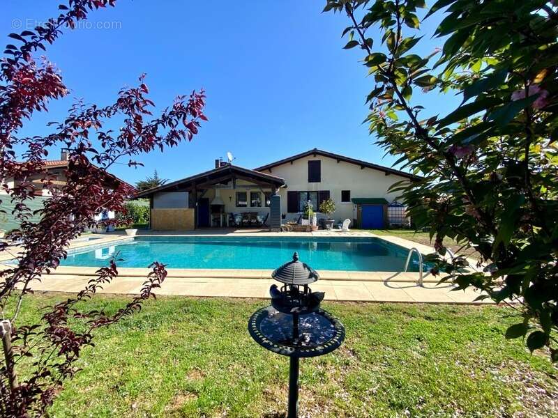 Maison 4 pièces (DPE C) avec piscine 10X5 et garage au centre de SAINT MARTIN D'ONEY (40) sur terrain 800M2 - photo 13