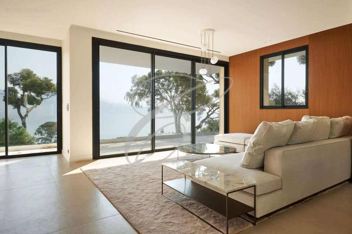 Maison à ROQUEBRUNE-CAP-MARTIN