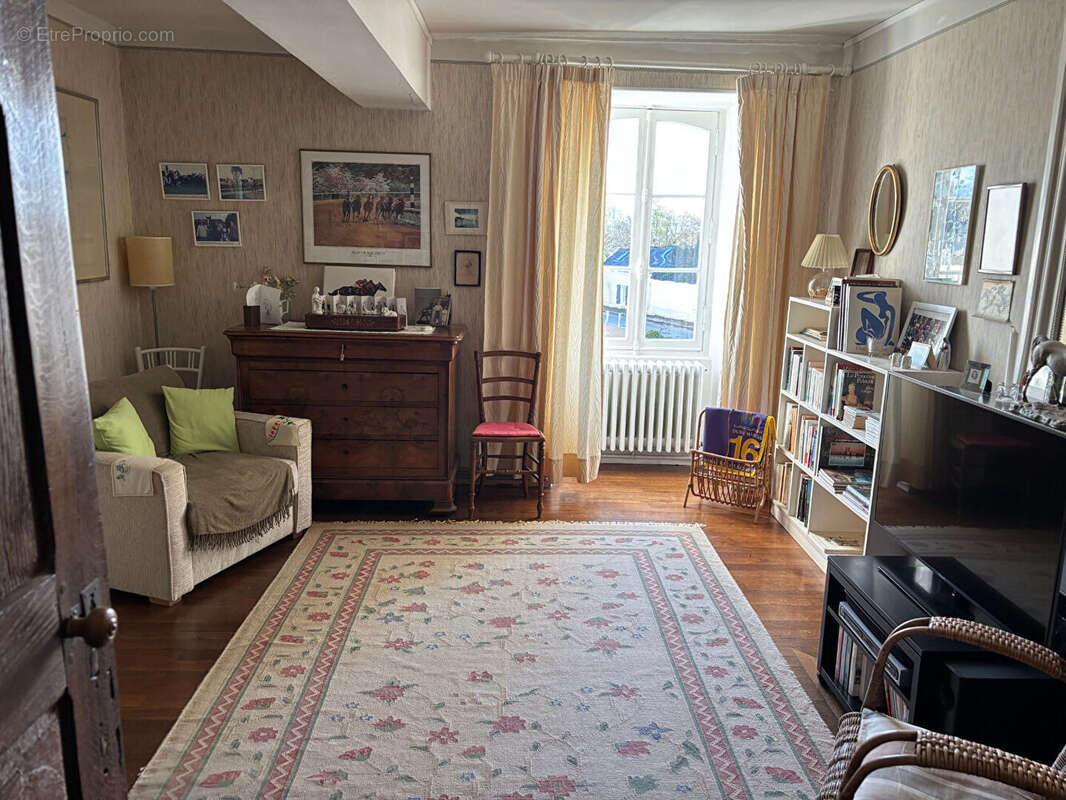 Maison à CHATEAU-GONTIER