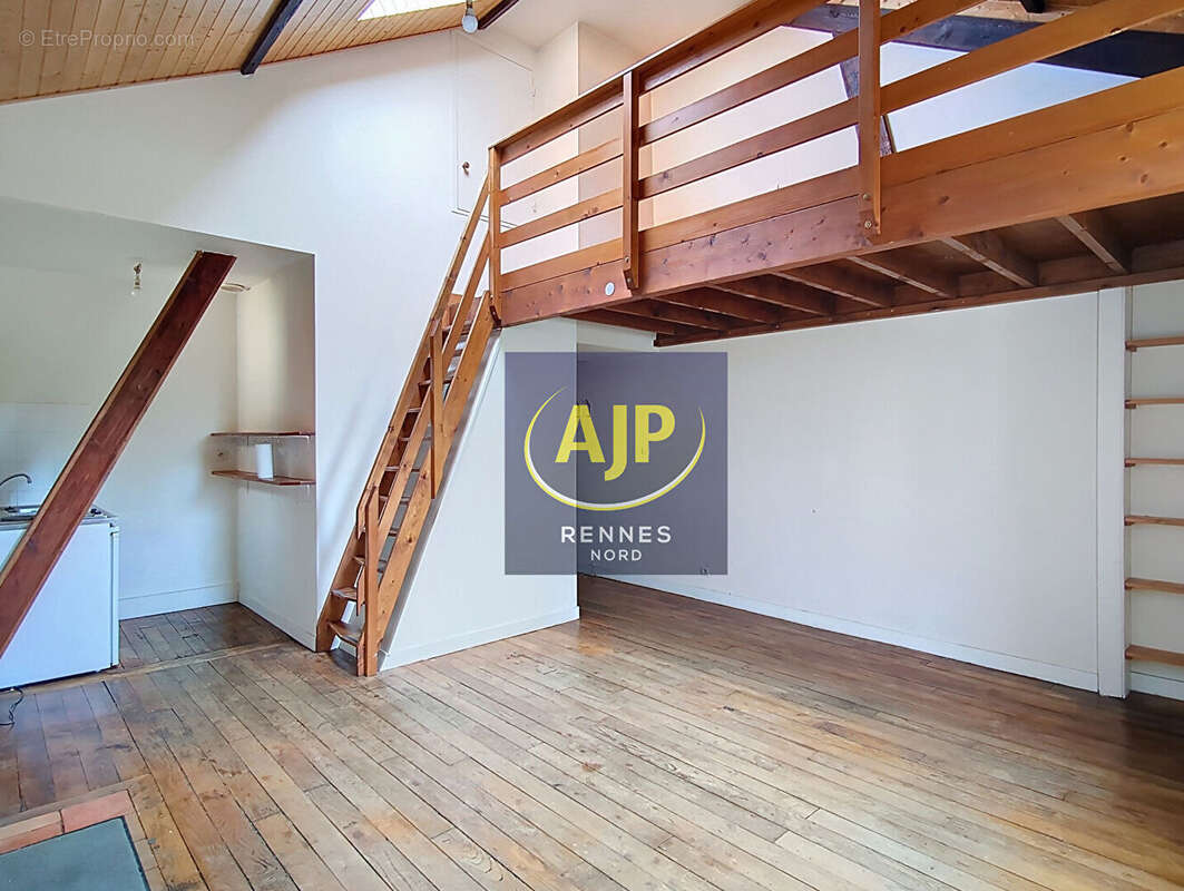 Appartement 2 pièces avec mezzanine ? Rennes Centre-Ville - photo 3
