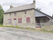 Maison à LOYAT