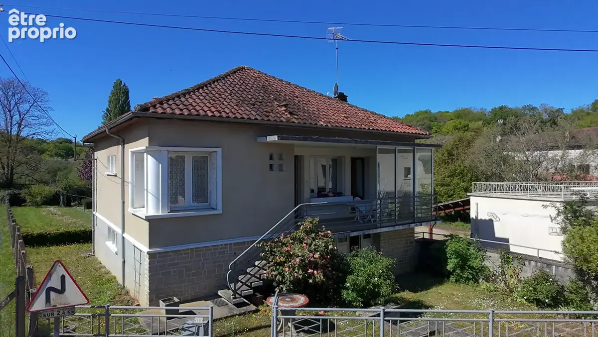 Maison à LIZANT
