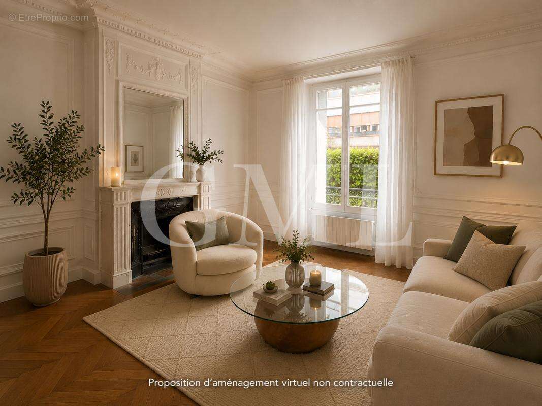Appartement à PARIS-16E