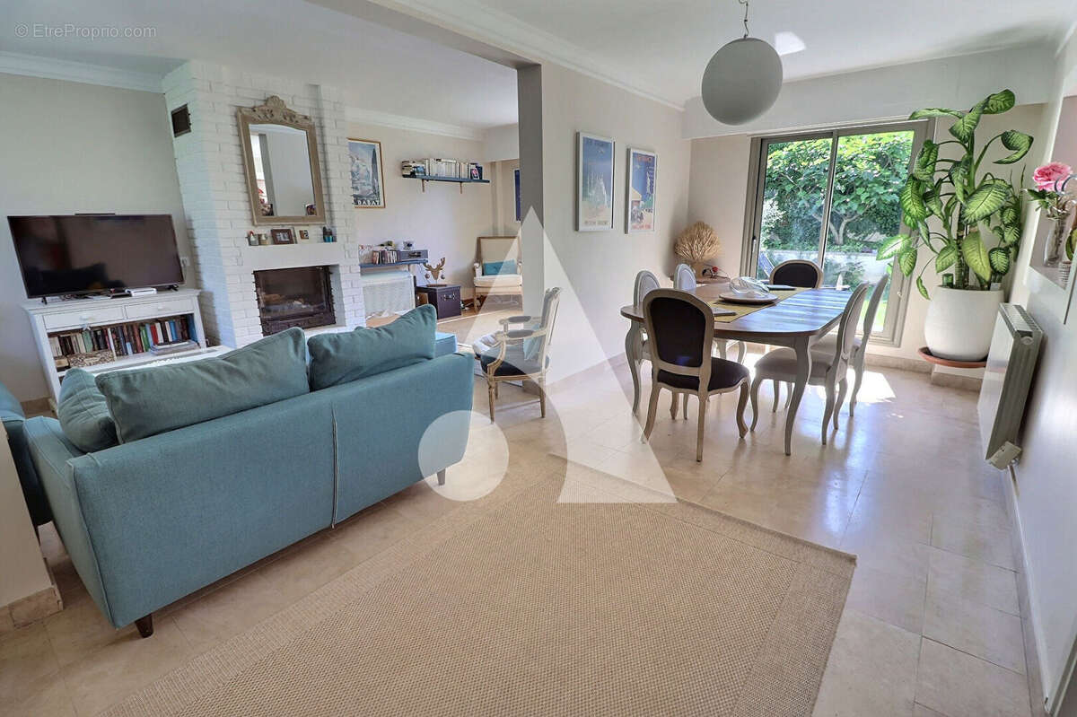 Maison familiale rare à Pontoise ? 5 chambres, suite parentale et sous-sol total - photo 3