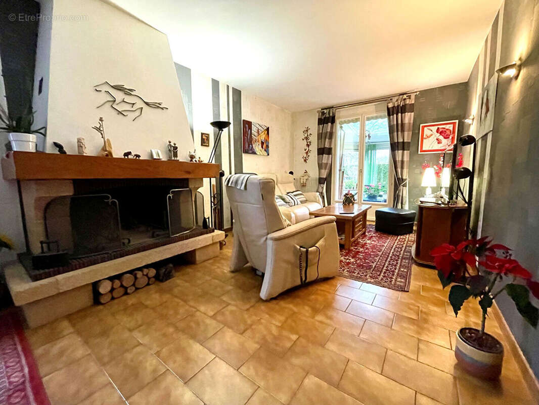 Maison à AIRAN
