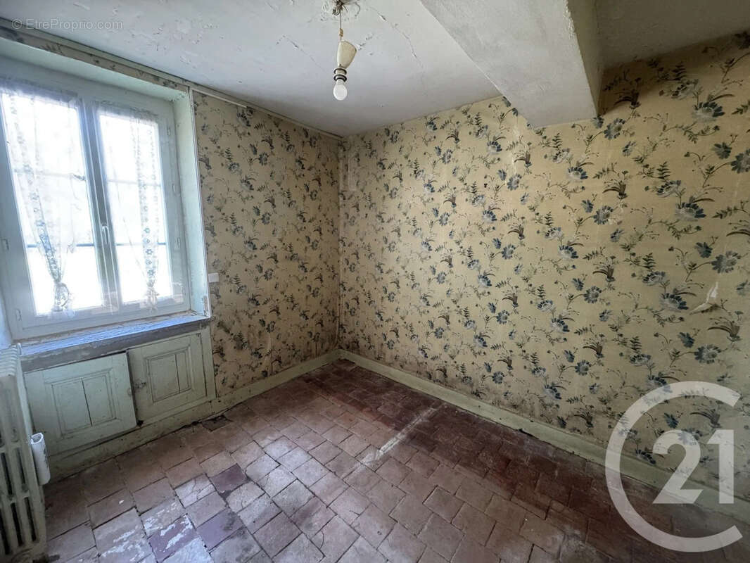 Maison 64 m² à Chevroches  - photo 10
