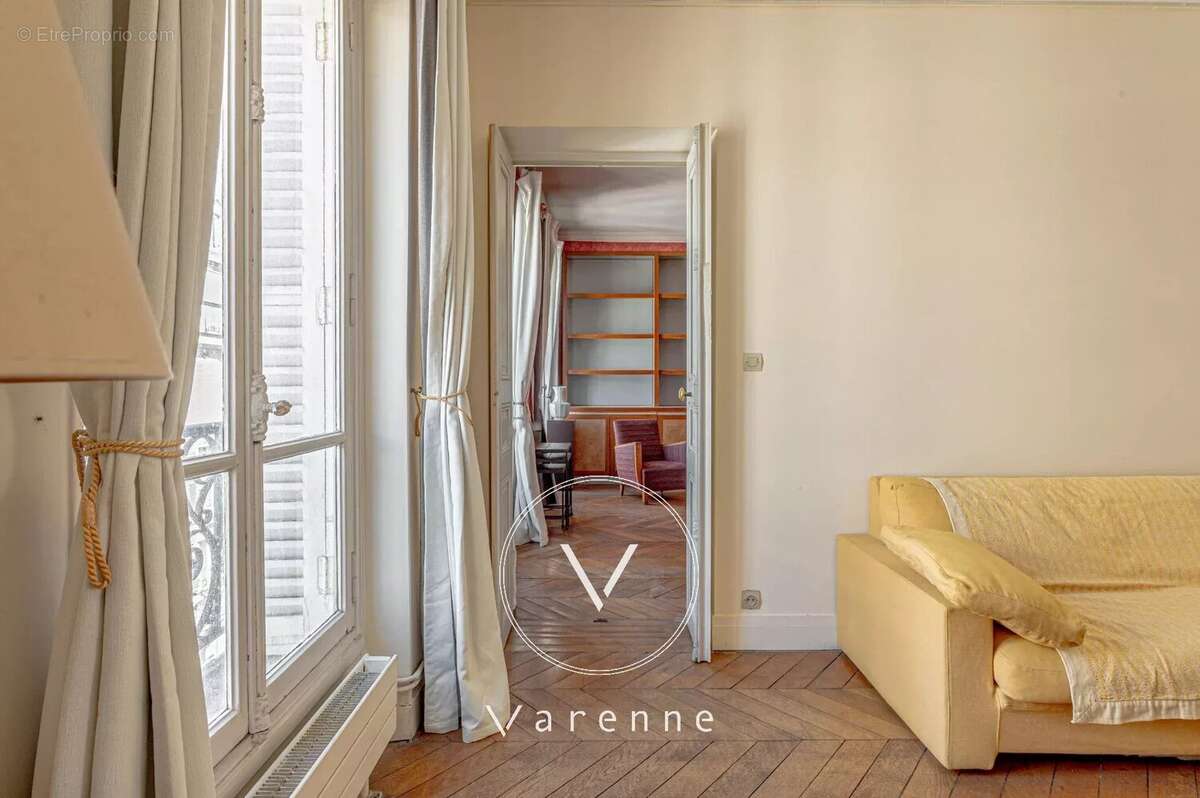 Appartement à PARIS-6E