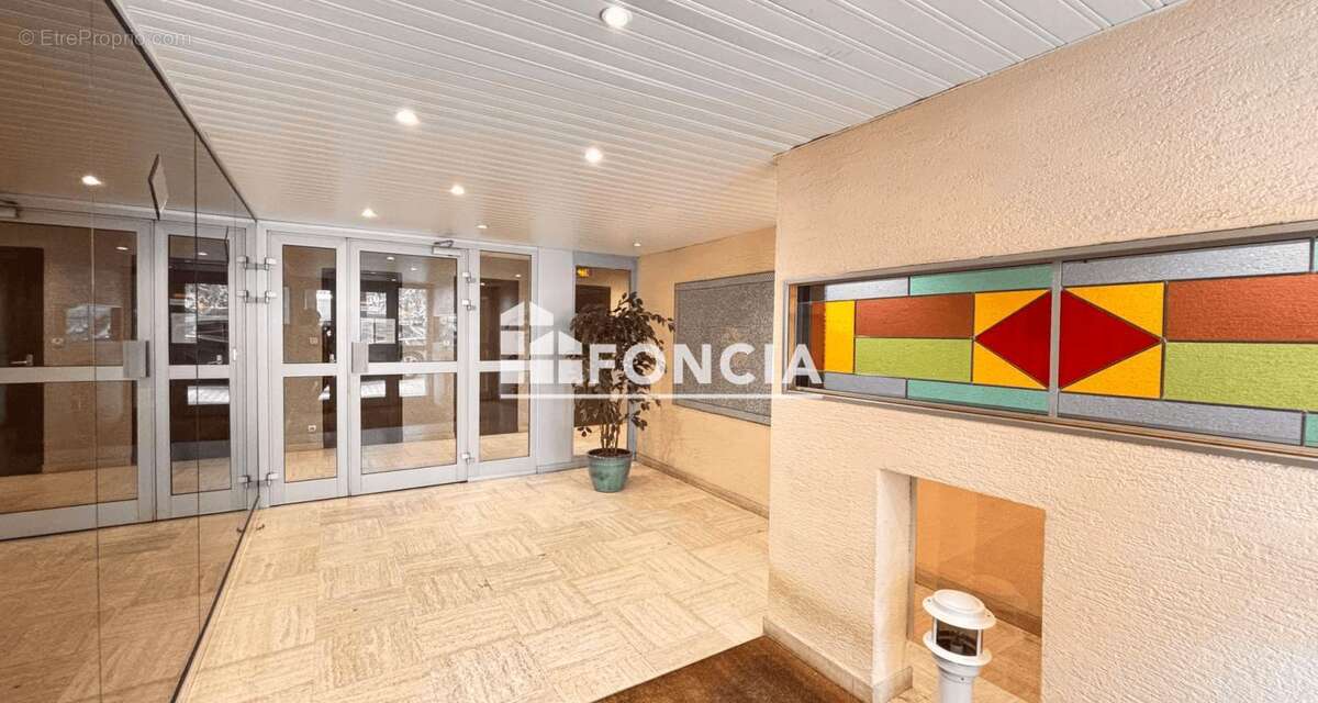 Appartement à SAINT-ETIENNE