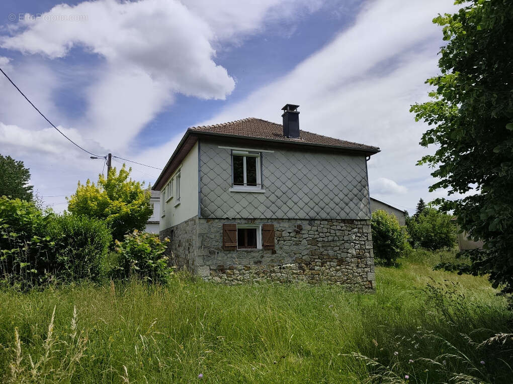Maison à BOURG-LASTIC