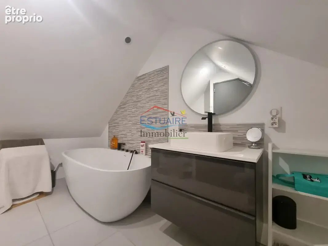 Maison 5 pièces 97 m² à vendre à Saint-Etienne-De-Montluc (44360) - photo 8
