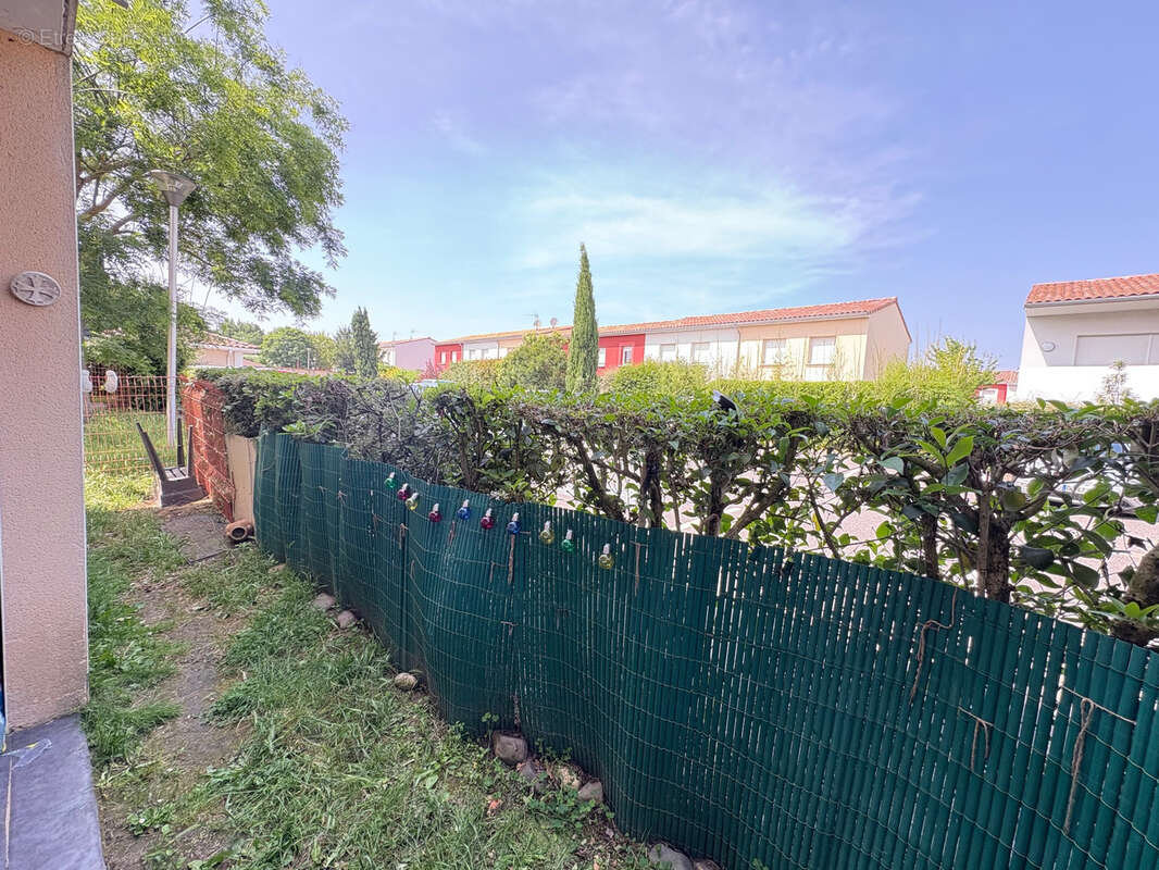 Appartement à FROUZINS