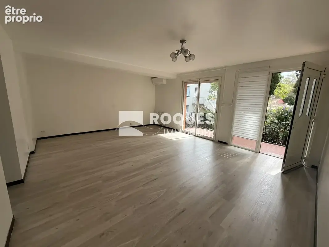 A Vendre, maison composée de trois appartements avec terrain, Lamalou les bains - photo 21