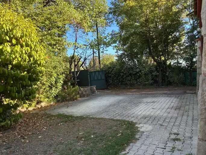 Maison à ROQUEFORT-LES-PINS