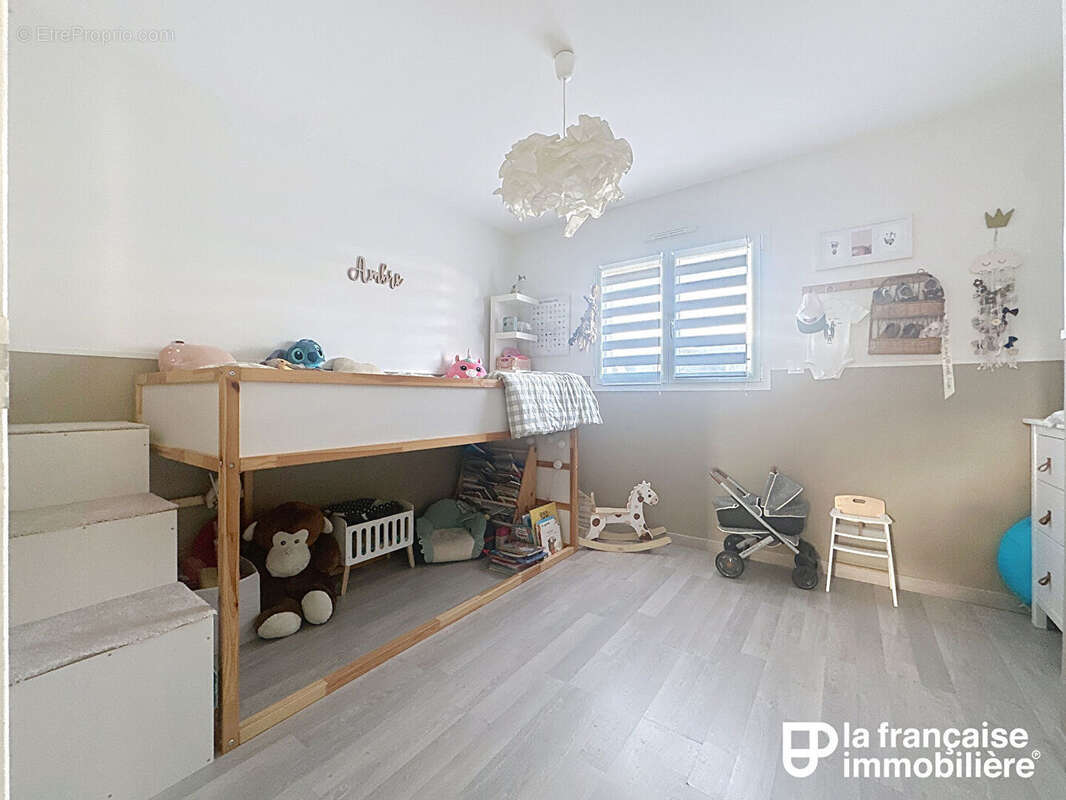 Maison à PIRE-SUR-SEICHE