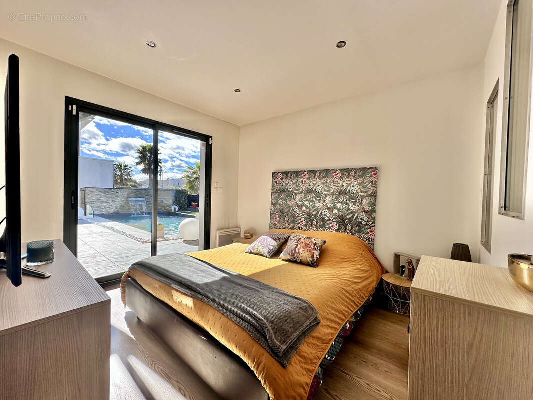 Maison à VILLENEUVE-LES-MAGUELONE