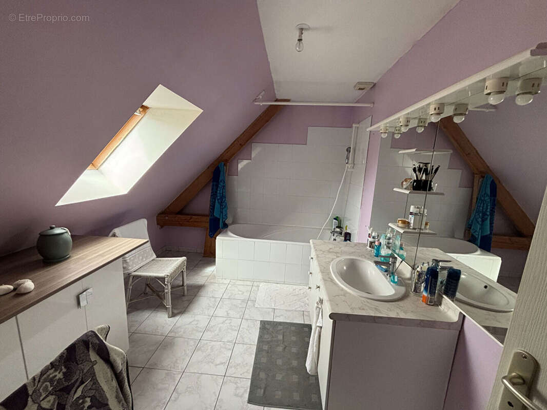 Maison à CHATEAU-GONTIER