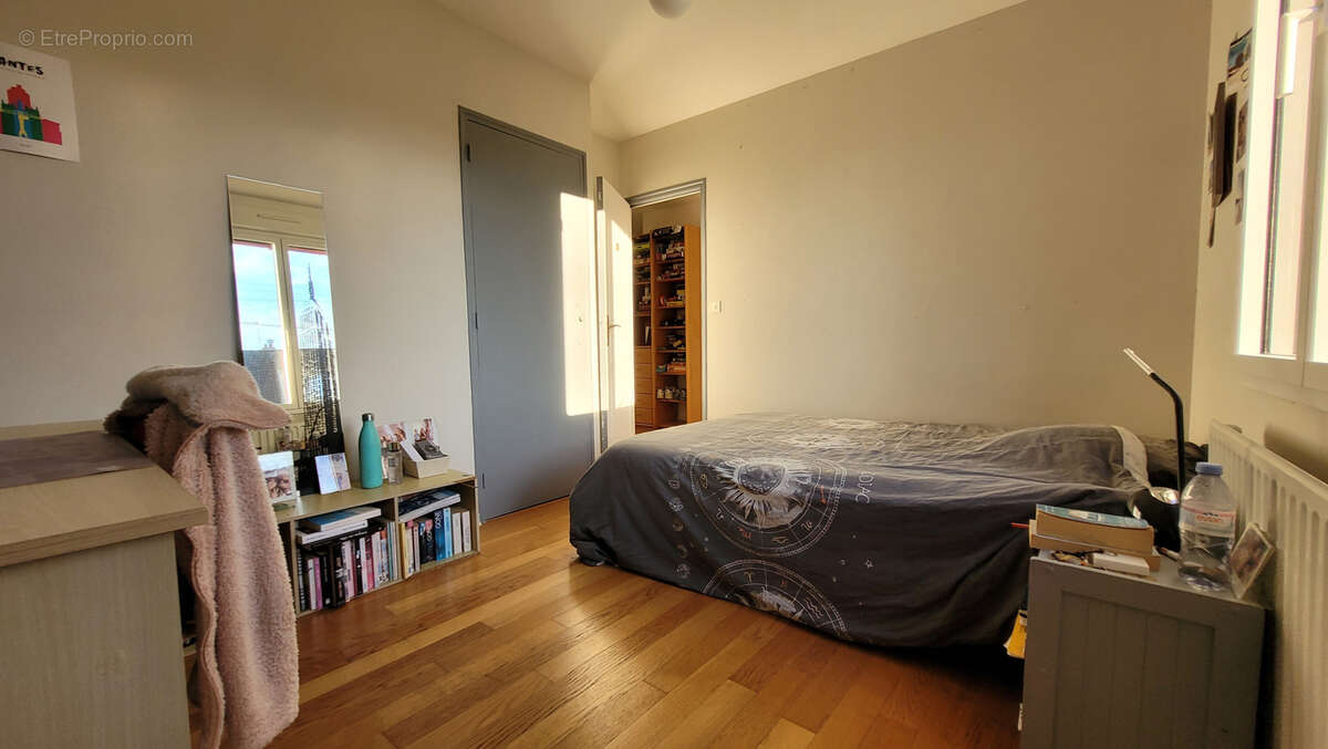 Maison à HAUTE-GOULAINE