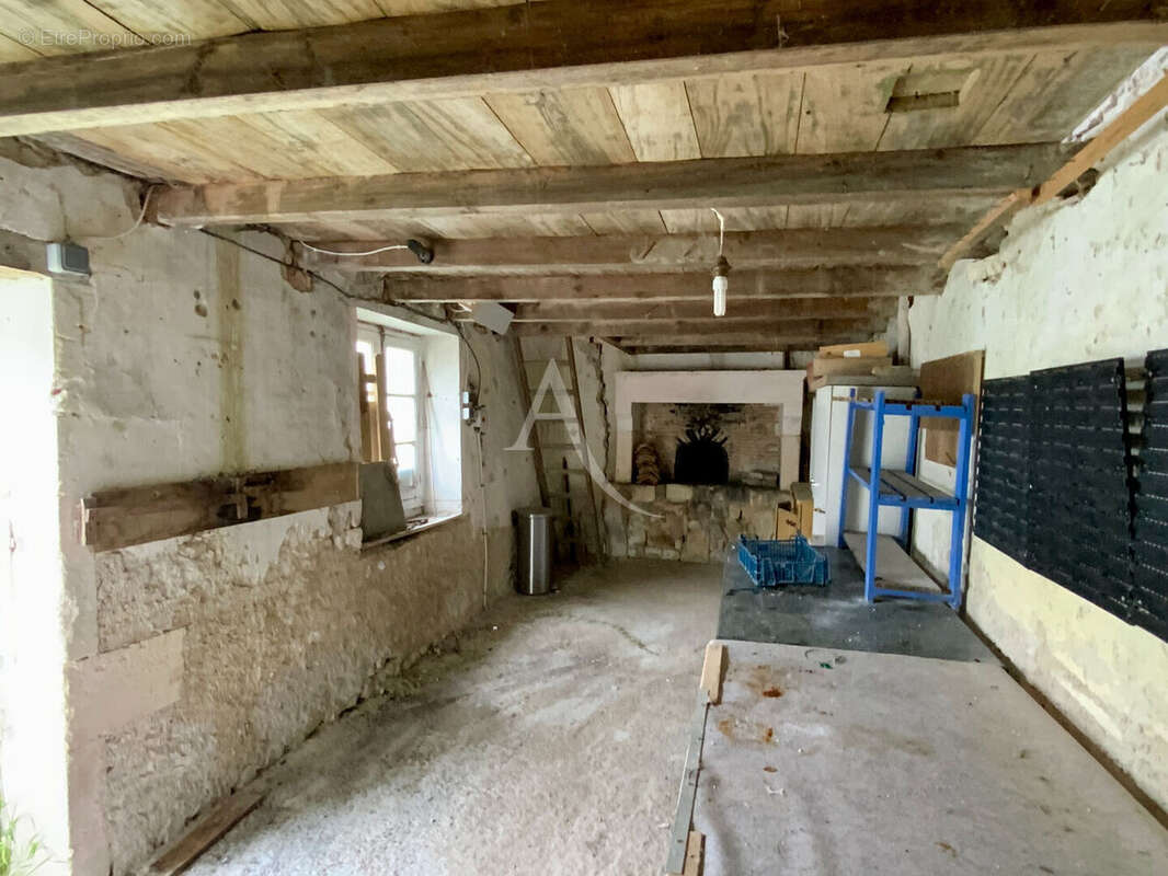 Maison à SALLES-D'ANGLES