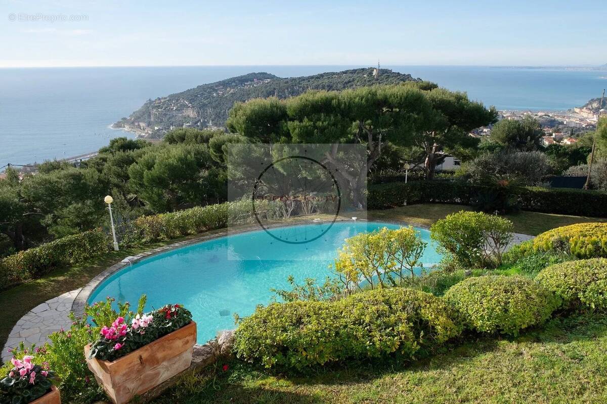Appartement à VILLEFRANCHE-SUR-MER