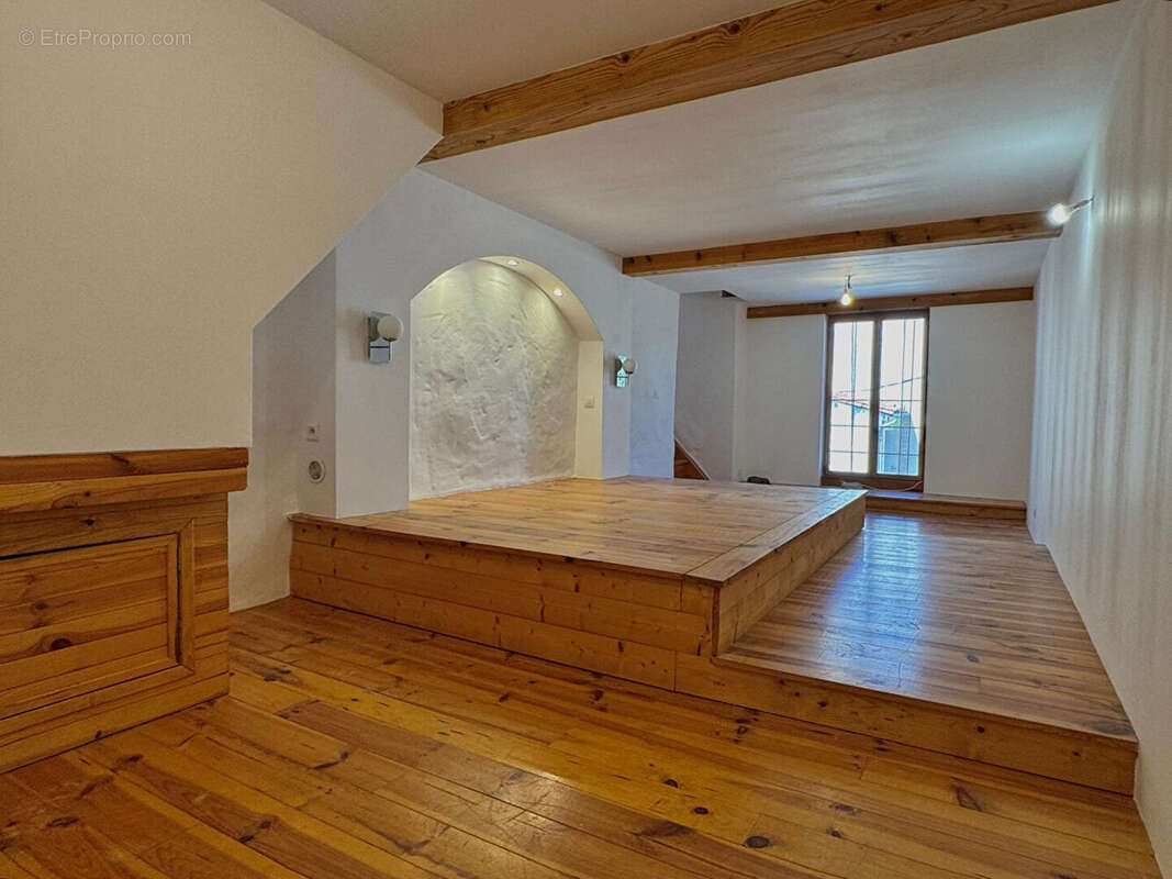 Maison d'environ 140 m2 , 4 pièces, 2 chambres - photo 9