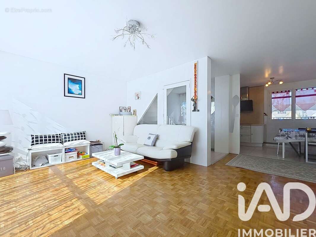 Photo 4 - Maison à PONTAULT-COMBAULT