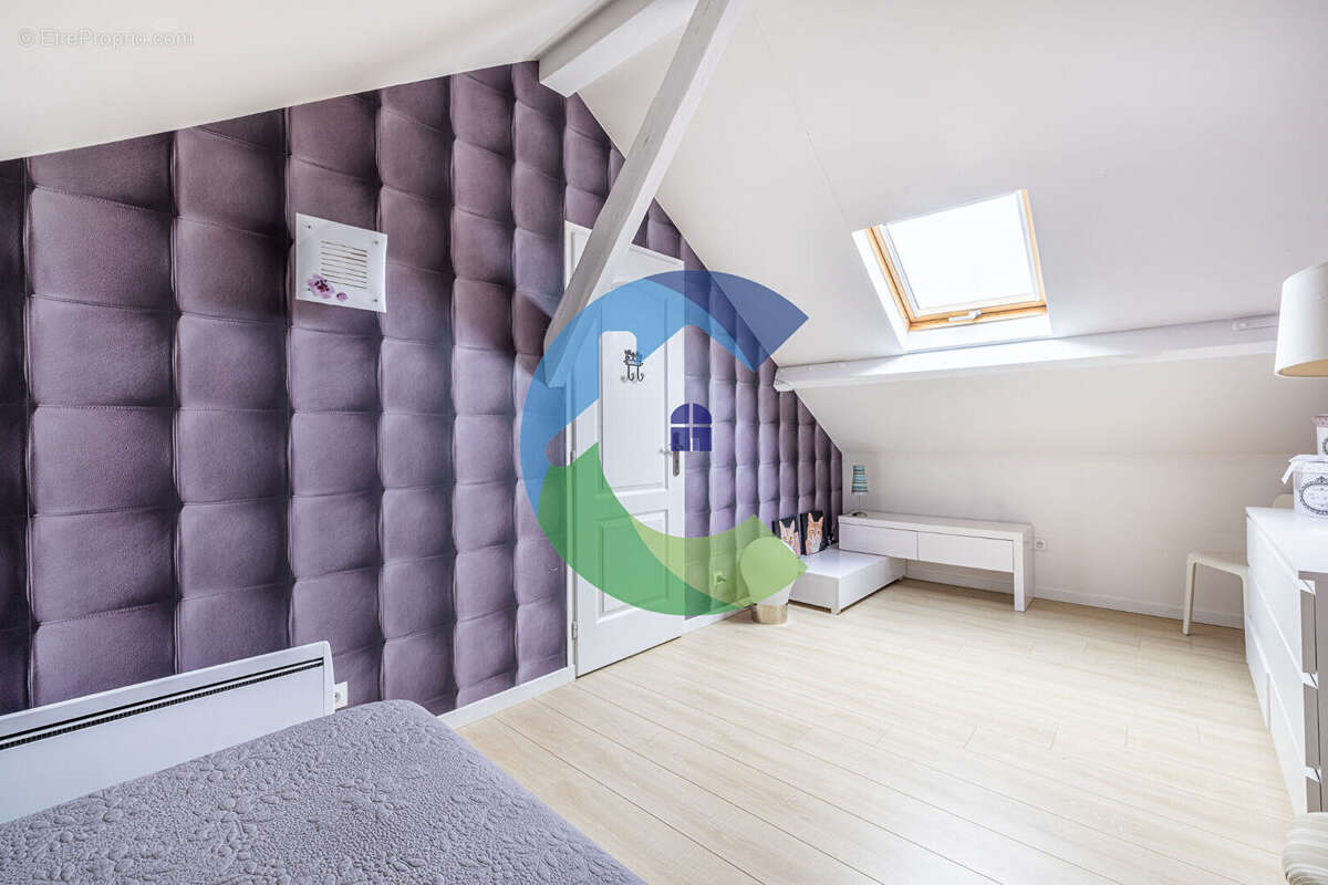 Maison à BALLAINVILLIERS