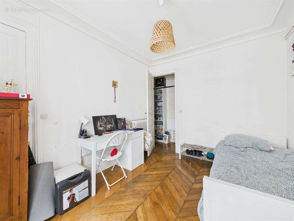 Appartement à PARIS-9E