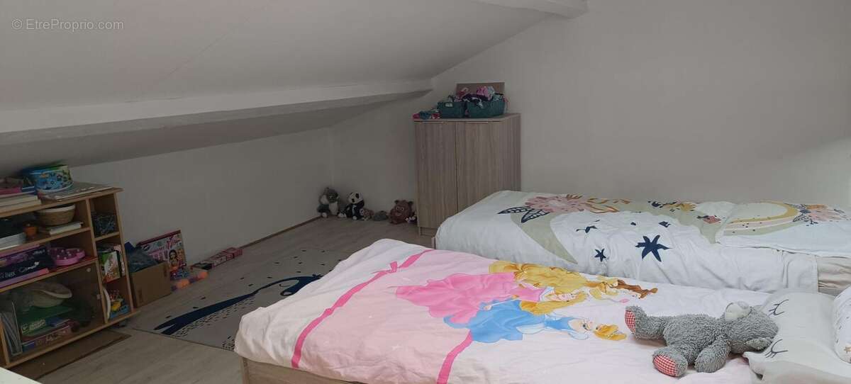 Maison à TONNAY-CHARENTE