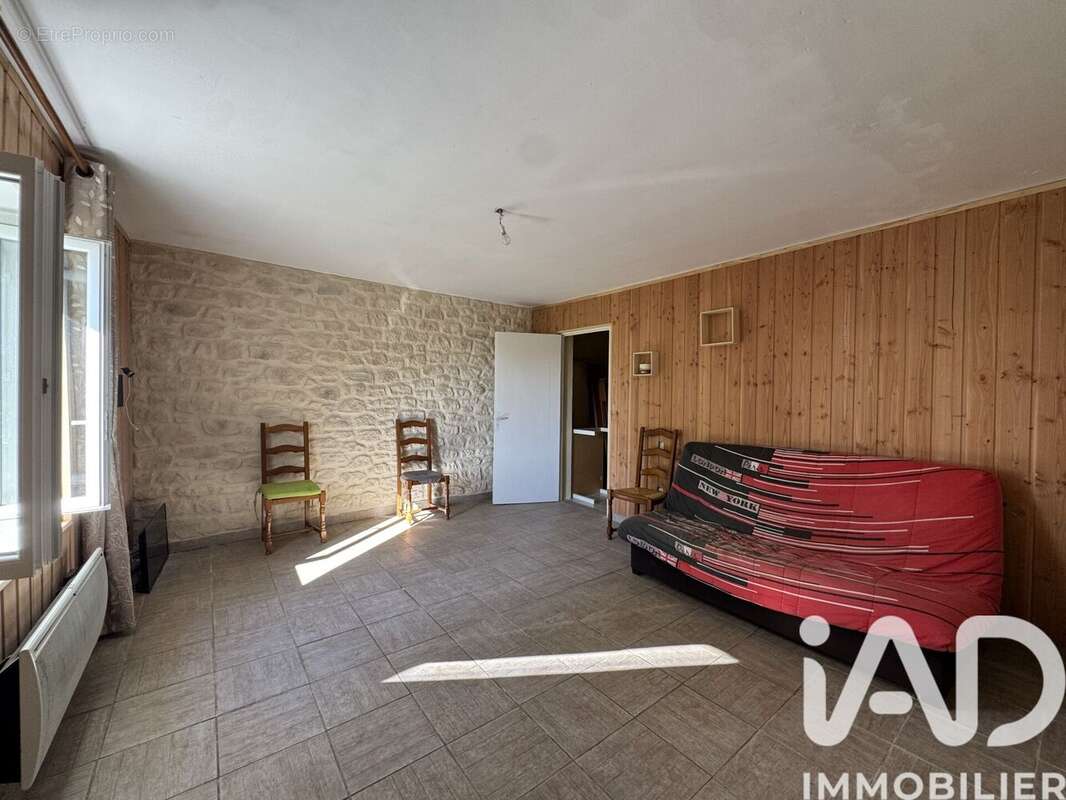 Maison 137 m² à Les Mages  - photo 9