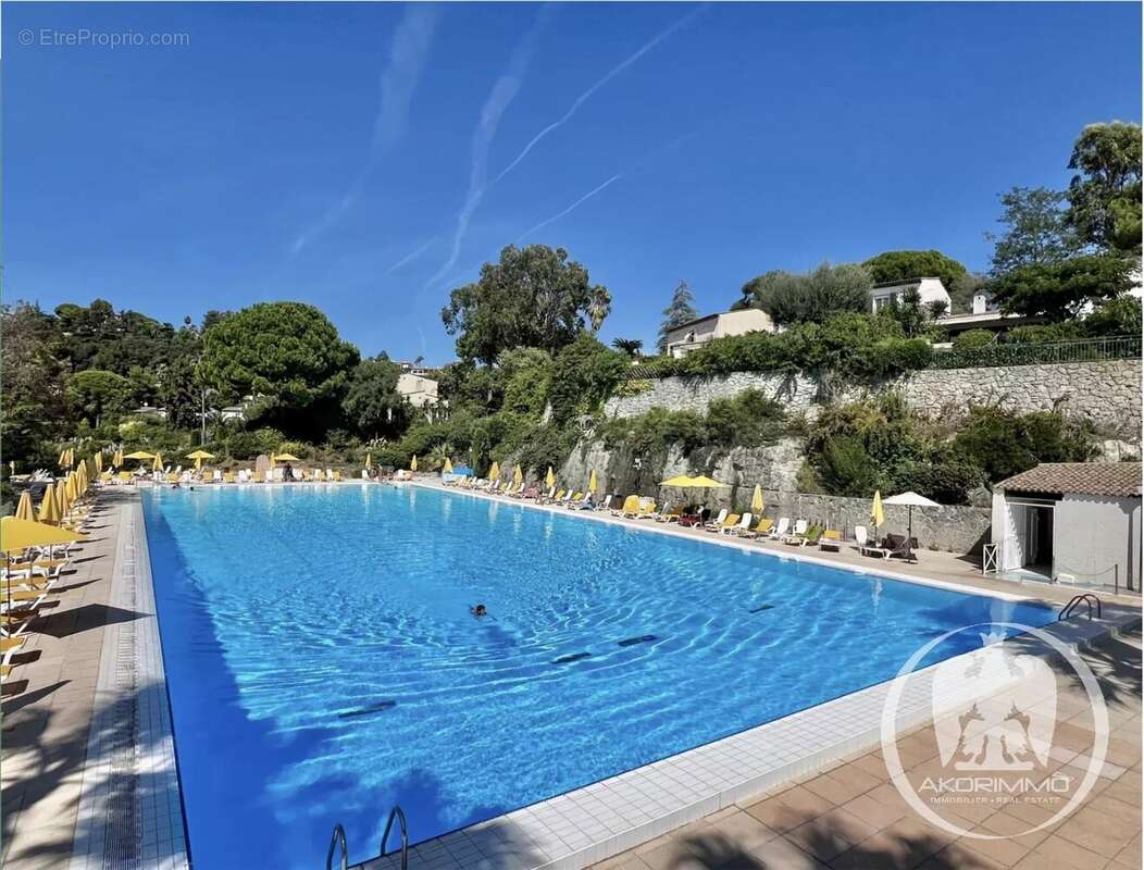 Maison à VILLENEUVE-LOUBET