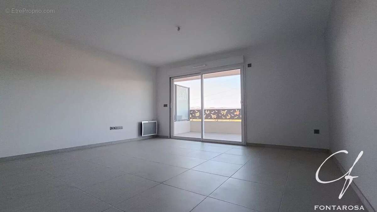 Appartement à FREJUS