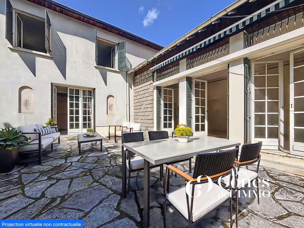 Maison à FRANCHEVILLE