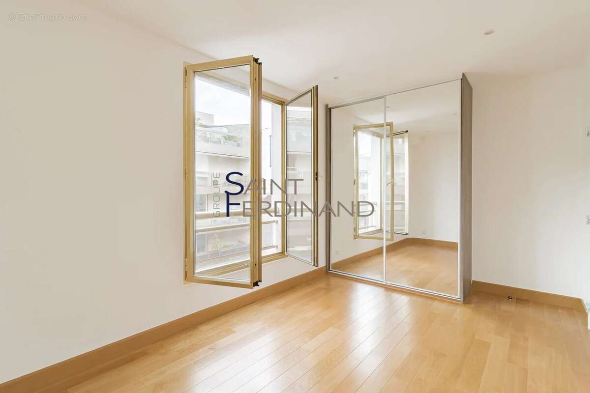 Appartement à BOULOGNE-BILLANCOURT