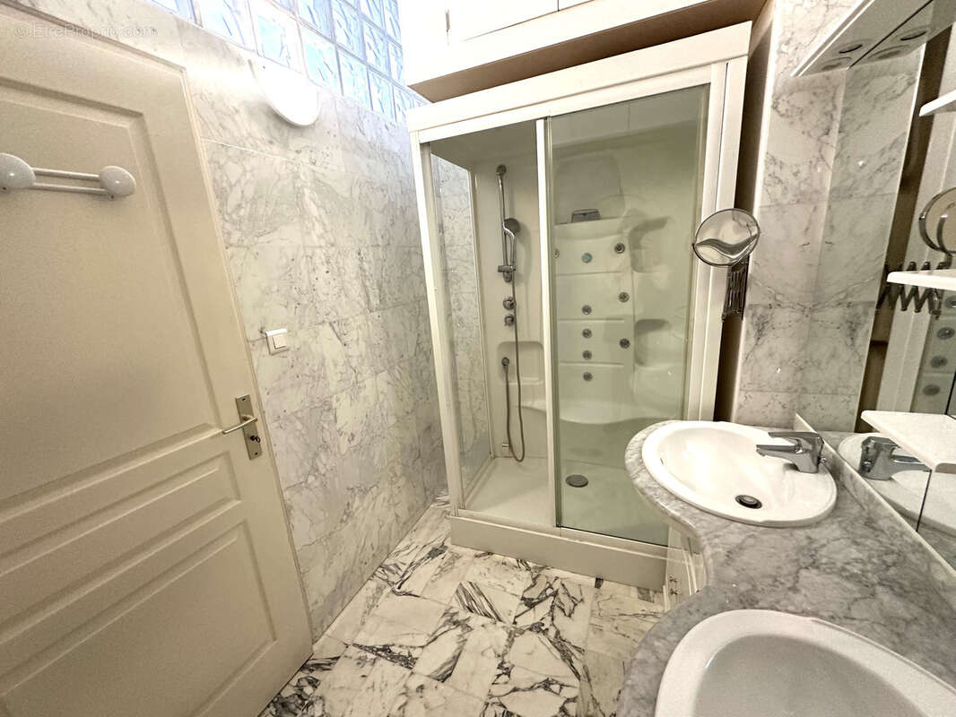 Appartement duplex centre ville d'Orange - photo 14
