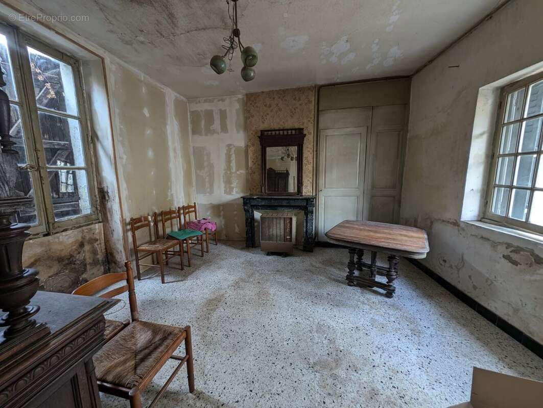 Maison à CHATELLERAULT