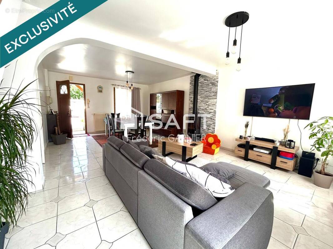 Photo 1 - Maison à LIVERDY-EN-BRIE