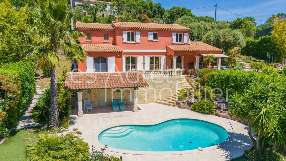 Maison à LES ADRETS-DE-L'ESTEREL